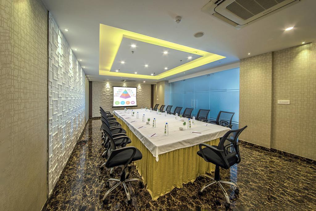 The Fern Residency Kolkata Hotel Exterior foto