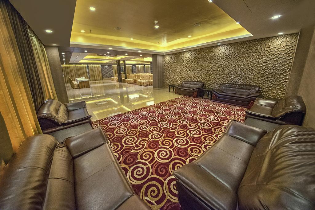 The Fern Residency Kolkata Hotel Exterior foto