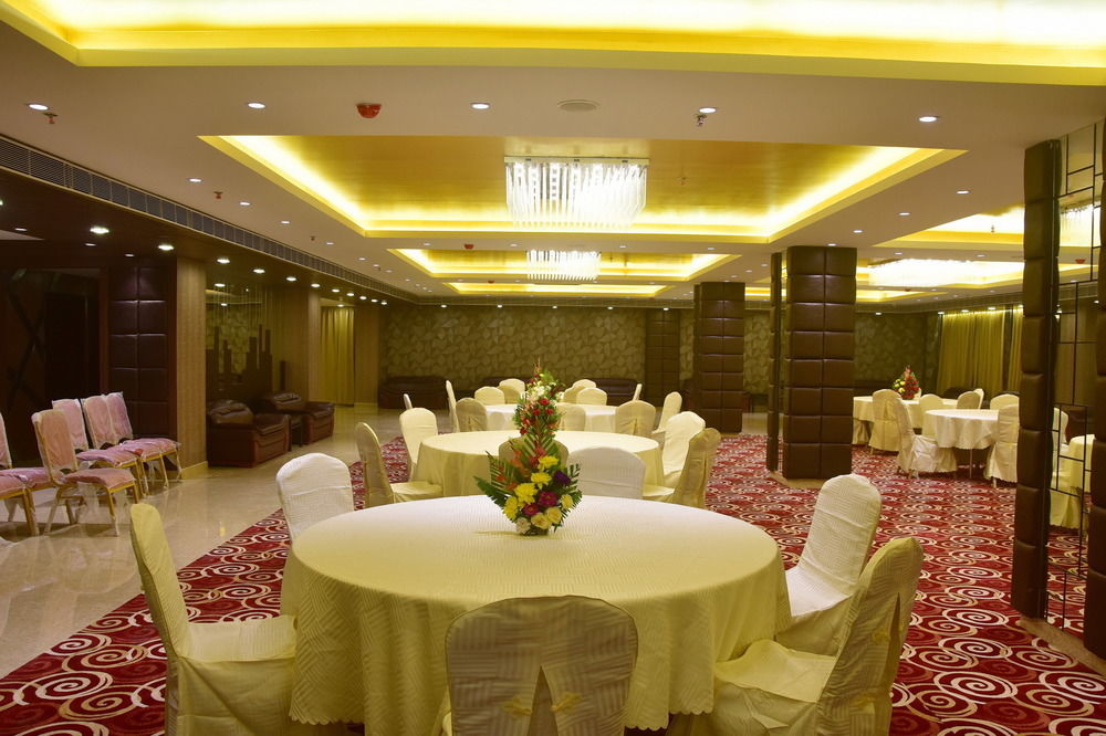 The Fern Residency Kolkata Hotel Exterior foto